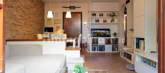 Villa de 2 dormitorios en Barga, Italy No. 354482 25