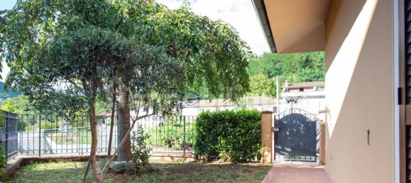 Villa de 2 dormitorios en Barga, Italy No. 354482 7