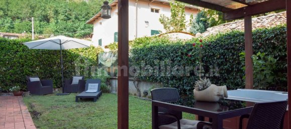 Villa de 2 dormitorios en Barga, Italy No. 354482 11