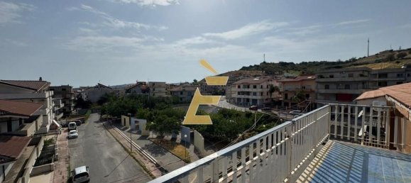 4 bedrooms Apartment in Monasterace, Italy No. 374616 20