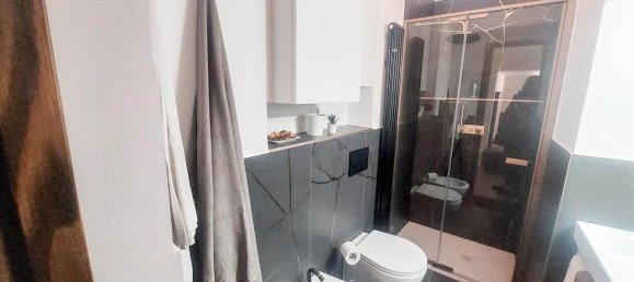 2 rooms Apartment in Florence, Italy No. 38073 10