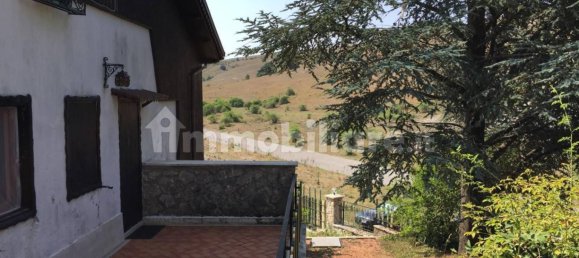 3 Schlafzimmer Villa in Subiaco, Italy, Nr. 281371 2