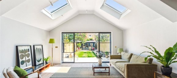 2 Schlafzimmer Wohnung in Barnes, United Kingdom, Nr. 5161 2