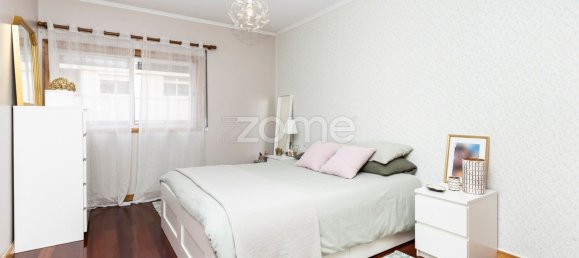 Квартира с 3 спальнями в Гимарайнш, Португалия № 15106 29