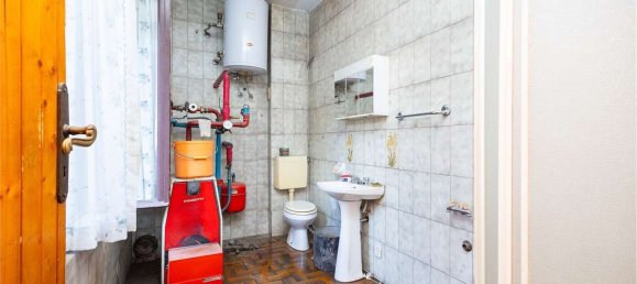 4-Zimmer Haus in Piasco, Italy, Nr. 104630 15