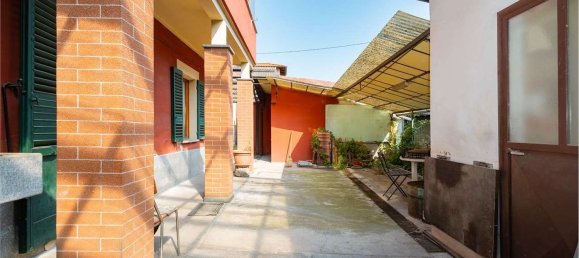 4-Zimmer Haus in Piasco, Italy, Nr. 104630 2