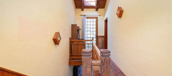 4-Zimmer Haus in Piasco, Italy, Nr. 104630 19