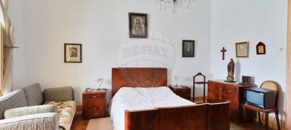 1362m² Building in Elvas, Portugal No. 133178 11