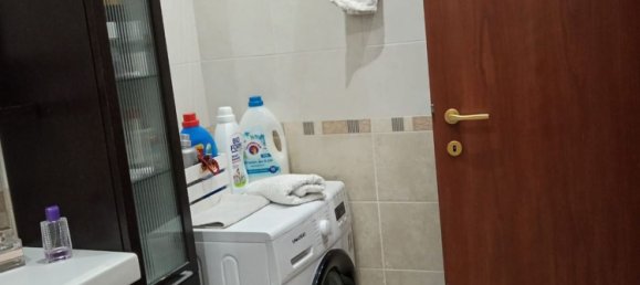 3 rooms Apartment in Pomezia, Italy No. 186208 3