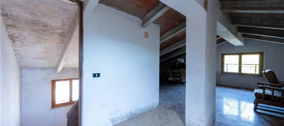 Casa de 12 divisões em Perugia, Italy N.º 50325 53