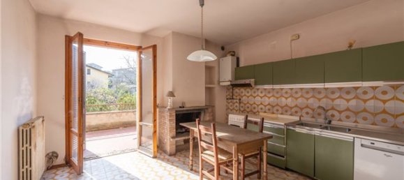 Casa de 12 divisões em Perugia, Italy N.º 50325 20