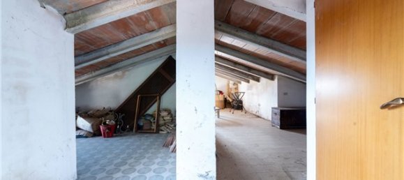 Casa de 12 divisões em Perugia, Italy N.º 50325 55