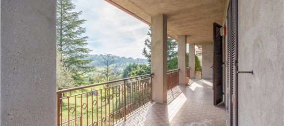 Casa de 12 divisões em Perugia, Italy N.º 50325 41