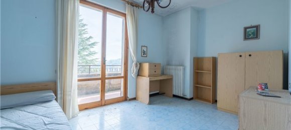 Casa de 12 divisões em Perugia, Italy N.º 50325 3