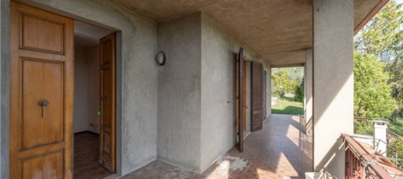 Casa de 12 divisões em Perugia, Italy N.º 50325 45