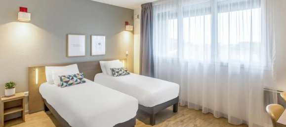 Studio in Amiens, France, Nr. 223616 3