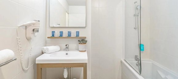 Studio in Amiens, France, Nr. 223616 5