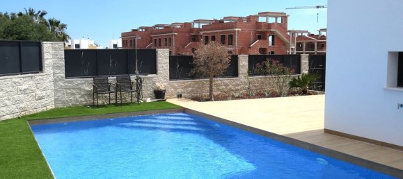 4 bedrooms Villa in Ciudad Quesada, Spain No. 176563 11