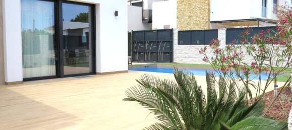 4 bedrooms Villa in Ciudad Quesada, Spain No. 176563 3