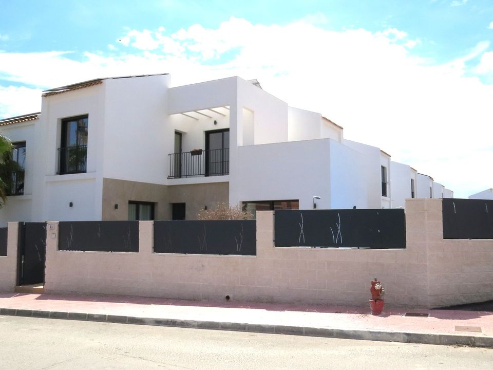4 bedrooms Villa in Ciudad Quesada, Spain No. 176563