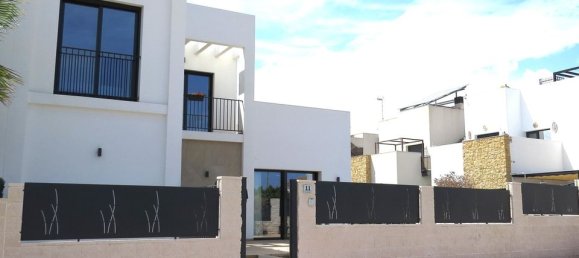 4 bedrooms Villa in Ciudad Quesada, Spain No. 176563 2