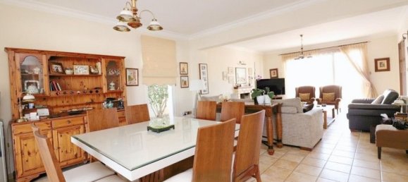 4 bedrooms Villa in Tala, Cyprus No. 22316 11