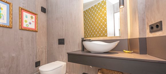 5 bedrooms Villa in Cascais, Portugal No. 54132 16