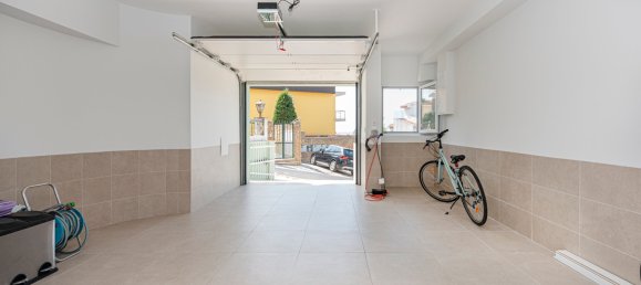 5 bedrooms Villa in Cascais, Portugal No. 54132 24