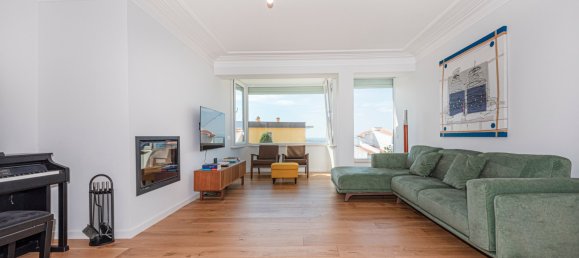 5 bedrooms Villa in Cascais, Portugal No. 54132 3