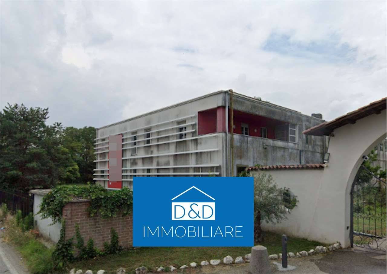 5غرفة مستودع في Casale Monferrato, Italy رقم 209400