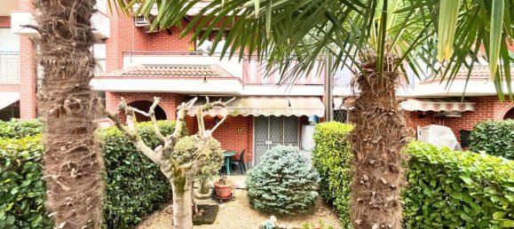 3 rooms Apartment in Nichelino, Italy No. 235896 5