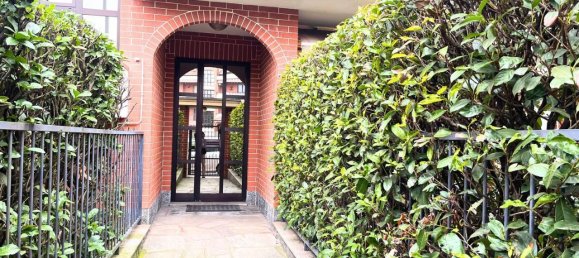 3 rooms Apartment in Nichelino, Italy No. 235896 7