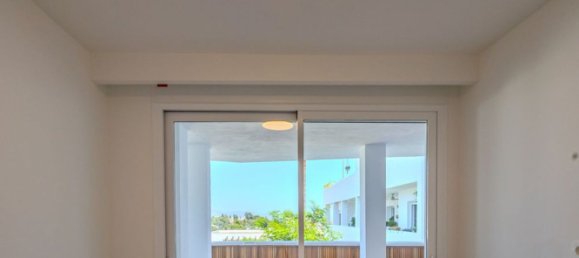 2 bedrooms Apartment in Marbella, Spain No. 166279 23