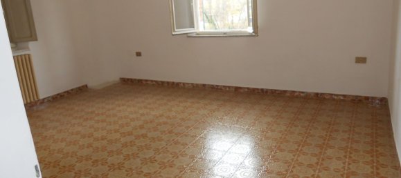 4-salle Maison à Cerreto d'Esi, Italy No. 144394 13