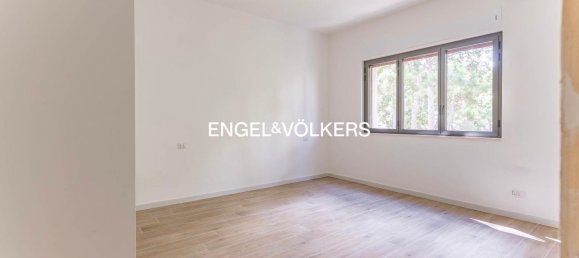 3 rooms Apartment in Bari, Italy No. 268051 8