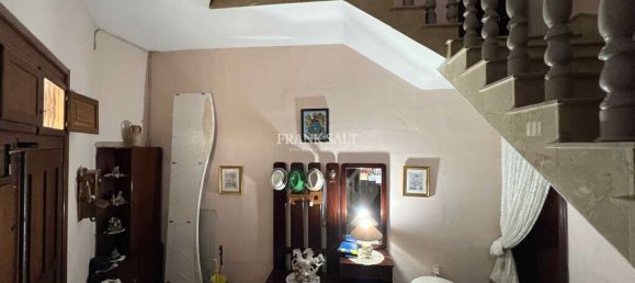 Maisonette de 3 dormitorios en Qormi, Malta No. 1937 8