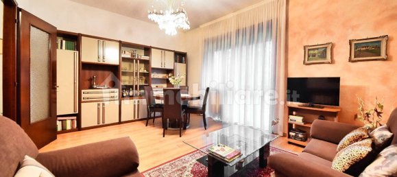 Квартира с 2 спальнями в Монца, Италия № 162401 6