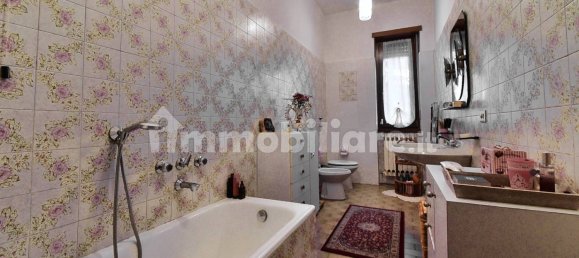 Квартира с 2 спальнями в Монца, Италия № 162401 25