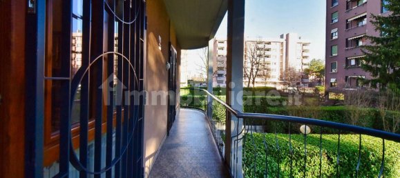 Квартира с 2 спальнями в Монца, Италия № 162401 5