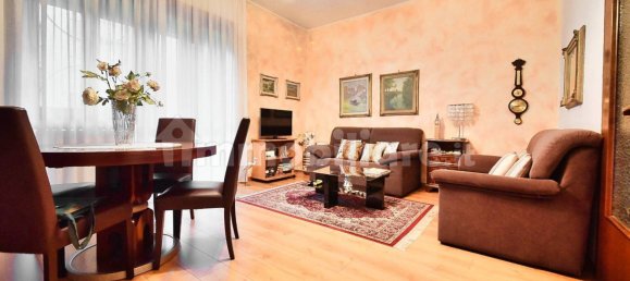 Квартира с 2 спальнями в Монца, Италия № 162401 11