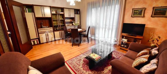 Квартира с 2 спальнями в Монца, Италия № 162401 8