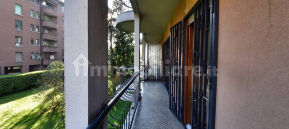 Квартира с 2 спальнями в Монца, Италия № 162401 18