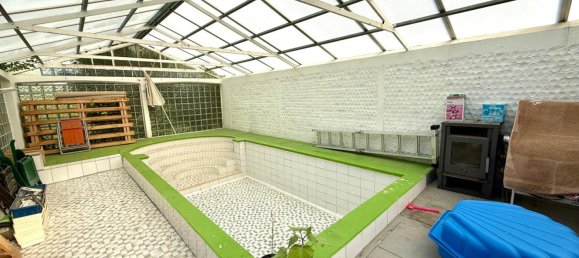 Bungalow de 2 dormitorios en Donau-Ries, Germany No. 289006 9