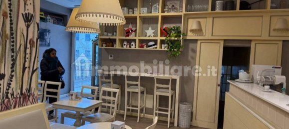 1غرفة عقار تجاري في Verona, Italy رقم 202656 12