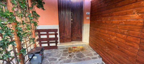 Apartamento de 2 dormitorios en Empoli, Italy No. 358784 3