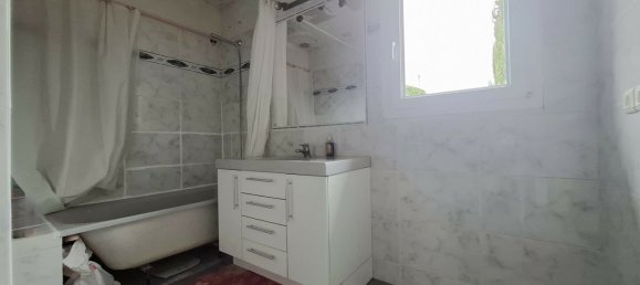 4 bedrooms House in Epernon, France No. 154133 6