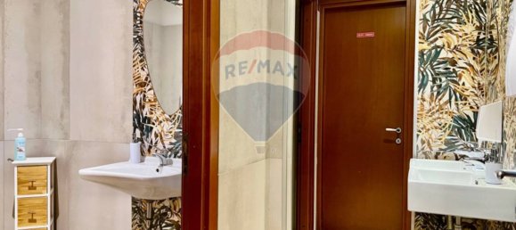 5 rooms Commercial property in Pistoia, Italy No. 268531 38