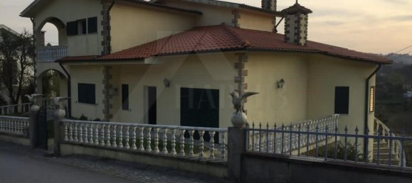 4 chambres Maison à Vila Verde, Portugal No. 53591 5