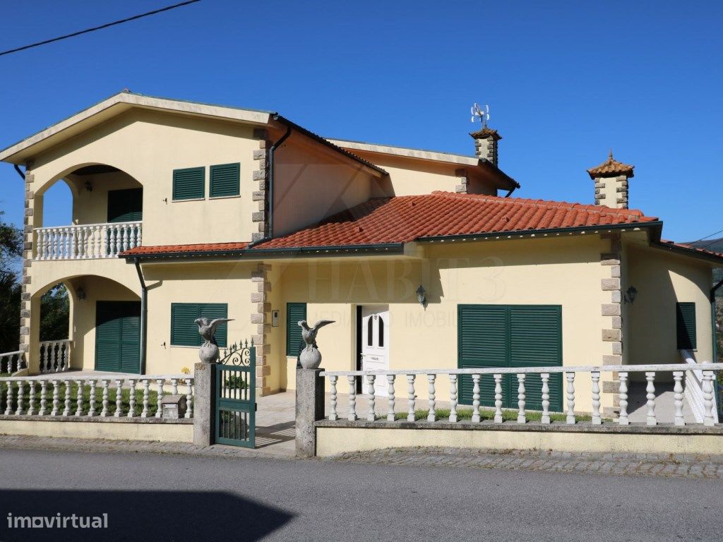 4 chambres Maison à Vila Verde, Portugal No. 53591