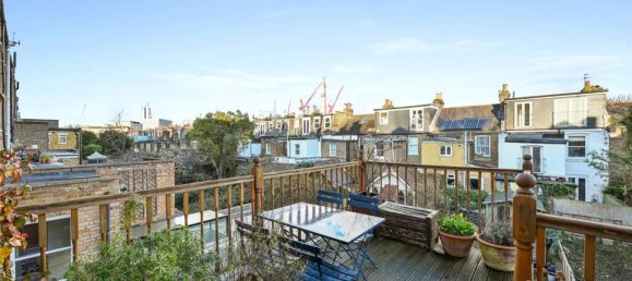 2 bedrooms Apartment in London, United Kingdom No. 3829 4